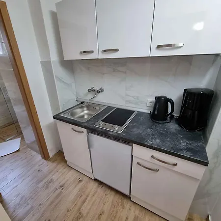 In Core Area Of アパート *